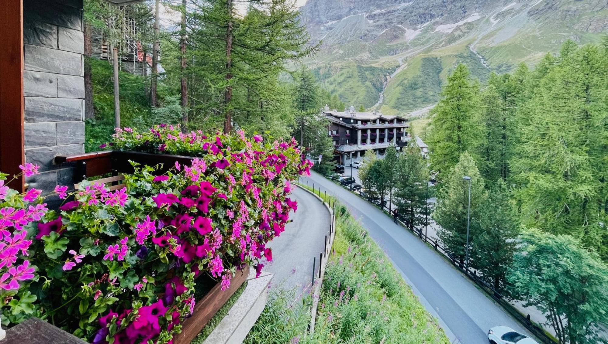 Panoramic Apartment Breuil-Cervinia Exterior photo